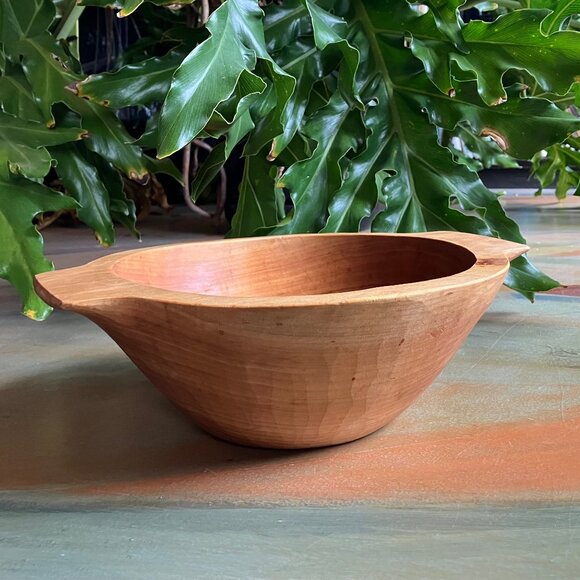 Wooden Salad Bowl from Prague - Picture 4 of 5